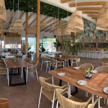 Ξενοδοχείο Del Rey