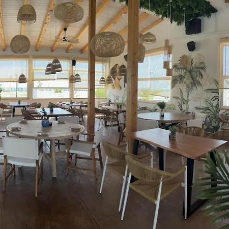 Del Rey Ξενοδοχείο