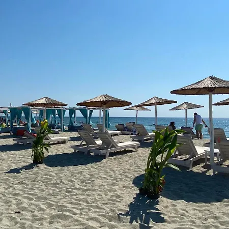 Del Rey Ξενοδοχείο